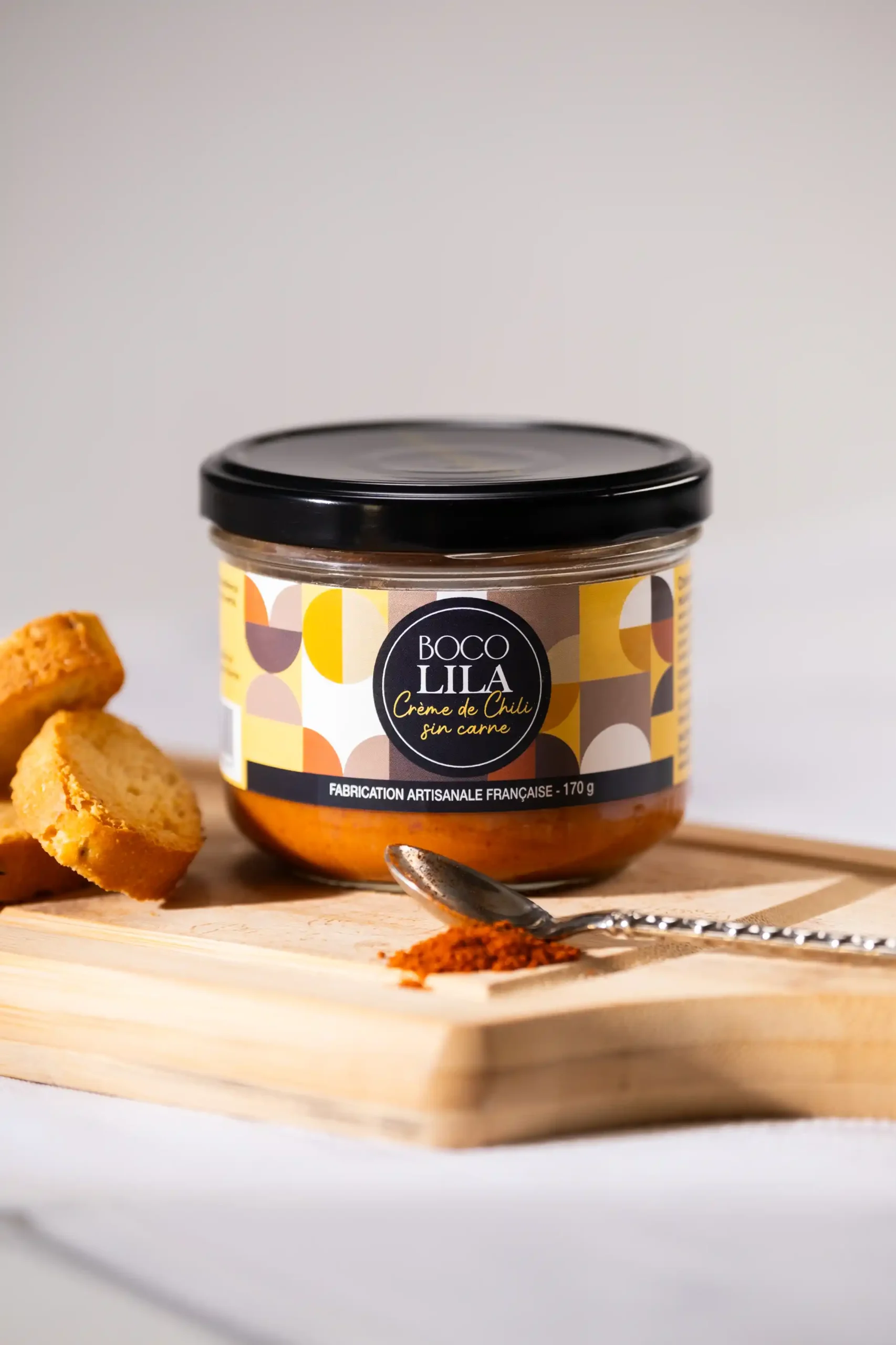 packshot photo d'un produit du terroir confiture de la drôme
